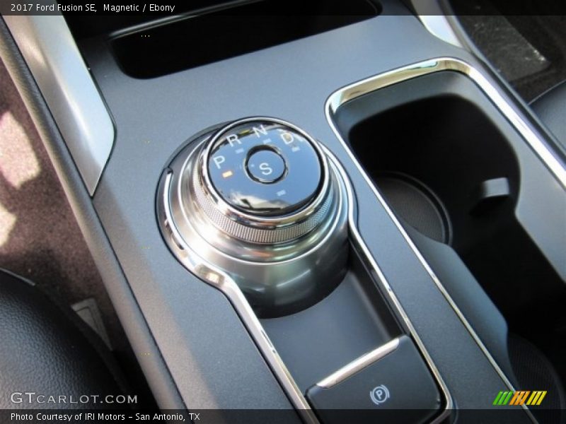 Magnetic / Ebony 2017 Ford Fusion SE