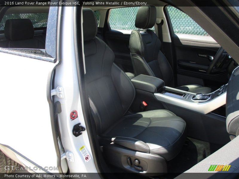 Yulong White Metalllic / Ebony/Ebony 2016 Land Rover Range Rover Evoque HSE