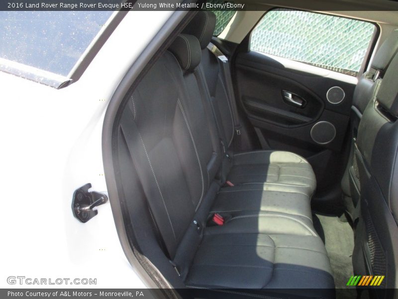 Yulong White Metalllic / Ebony/Ebony 2016 Land Rover Range Rover Evoque HSE