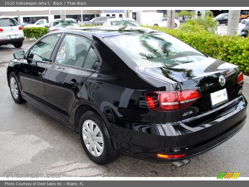 Black / Titan Black 2016 Volkswagen Jetta S