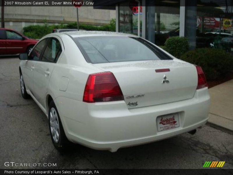 Dover White Pearl / Gray 2007 Mitsubishi Galant ES