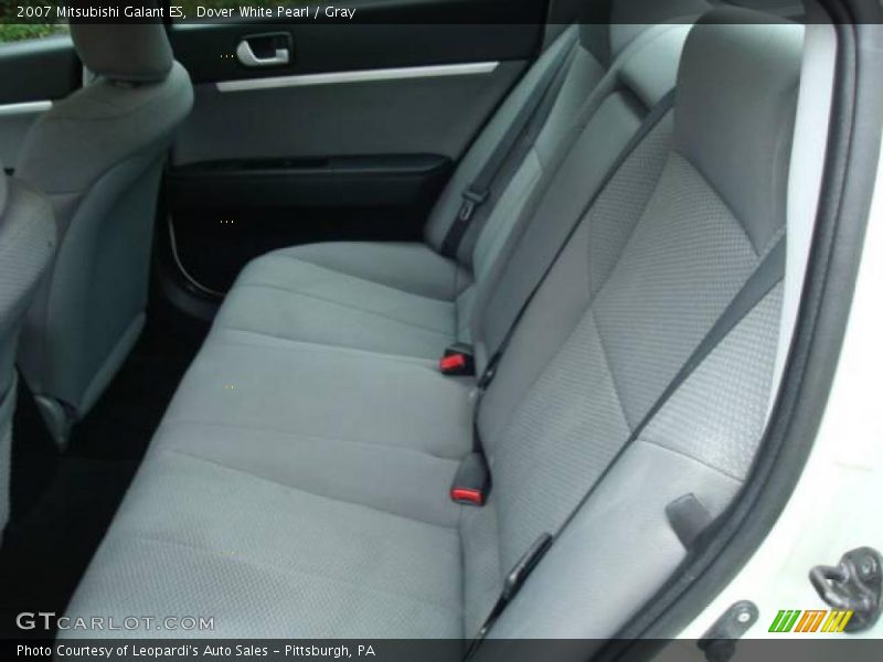 Dover White Pearl / Gray 2007 Mitsubishi Galant ES
