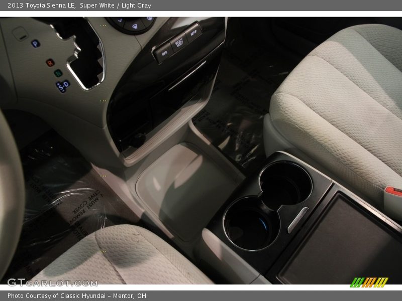 Super White / Light Gray 2013 Toyota Sienna LE