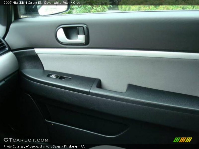 Dover White Pearl / Gray 2007 Mitsubishi Galant ES