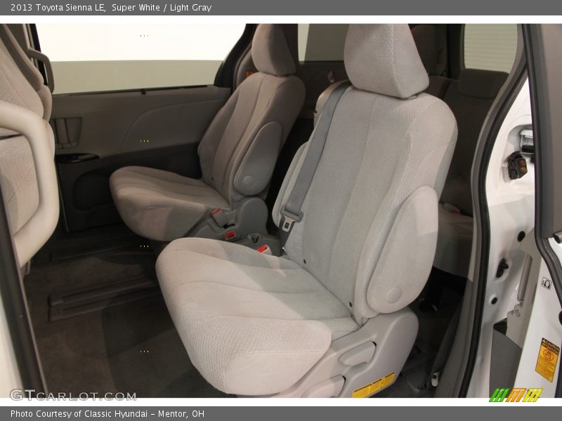 Super White / Light Gray 2013 Toyota Sienna LE