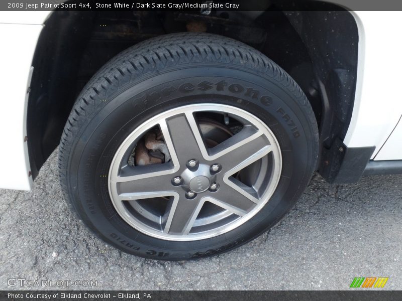 Stone White / Dark Slate Gray/Medium Slate Gray 2009 Jeep Patriot Sport 4x4