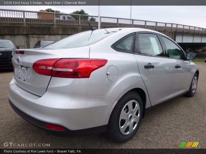 Ingot Silver / Charcoal Black 2016 Ford Focus S Sedan
