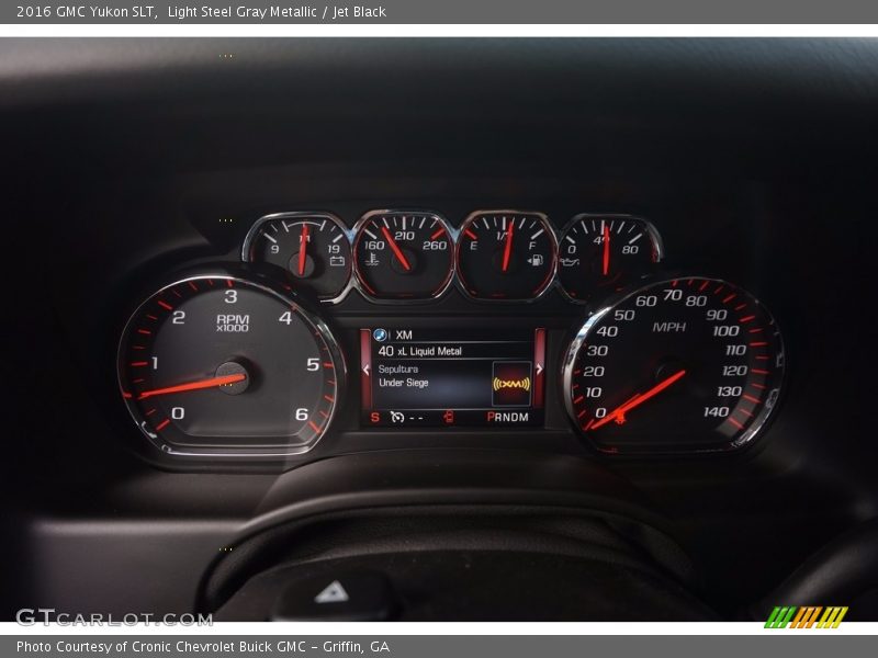 Light Steel Gray Metallic / Jet Black 2016 GMC Yukon SLT