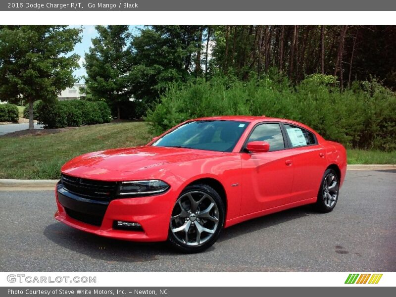 Go Mango / Black 2016 Dodge Charger R/T