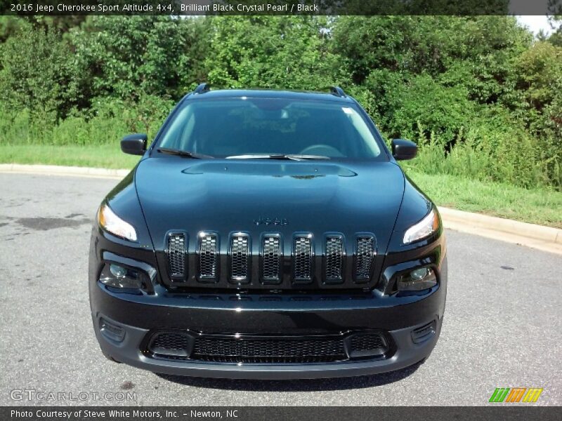 Brilliant Black Crystal Pearl / Black 2016 Jeep Cherokee Sport Altitude 4x4