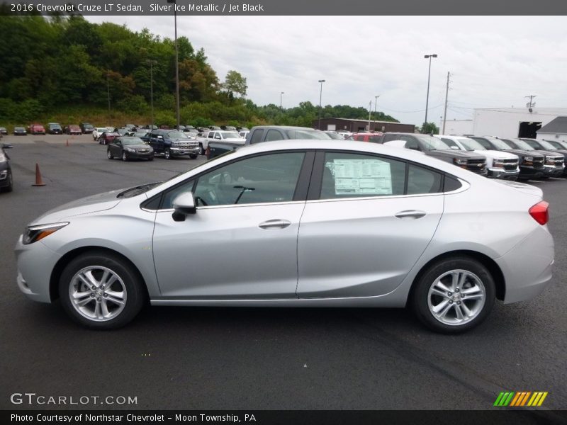 Silver Ice Metallic / Jet Black 2016 Chevrolet Cruze LT Sedan