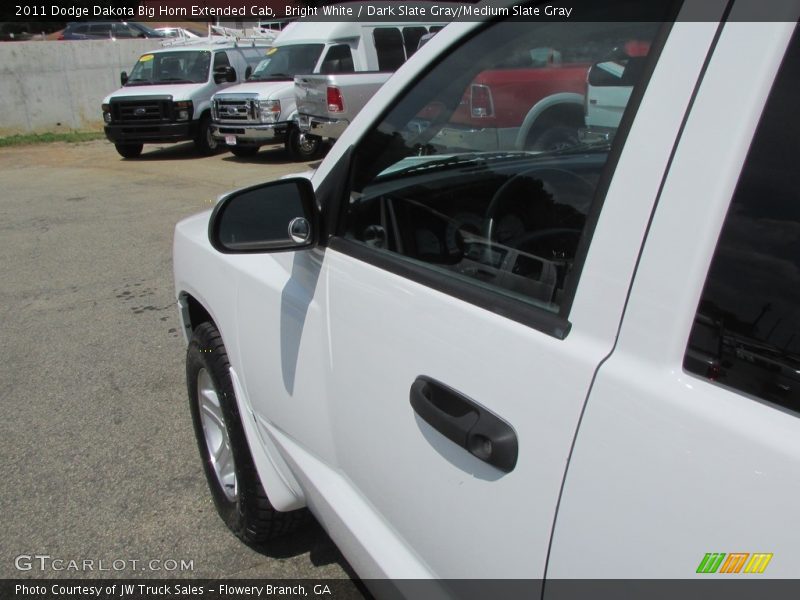 Bright White / Dark Slate Gray/Medium Slate Gray 2011 Dodge Dakota Big Horn Extended Cab