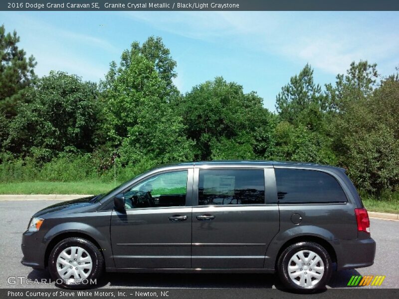 Granite Crystal Metallic / Black/Light Graystone 2016 Dodge Grand Caravan SE