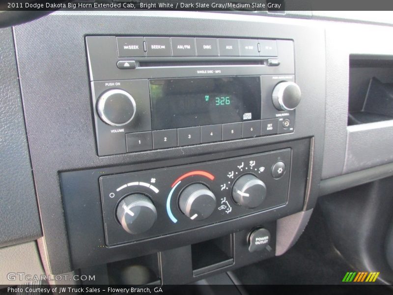 Bright White / Dark Slate Gray/Medium Slate Gray 2011 Dodge Dakota Big Horn Extended Cab