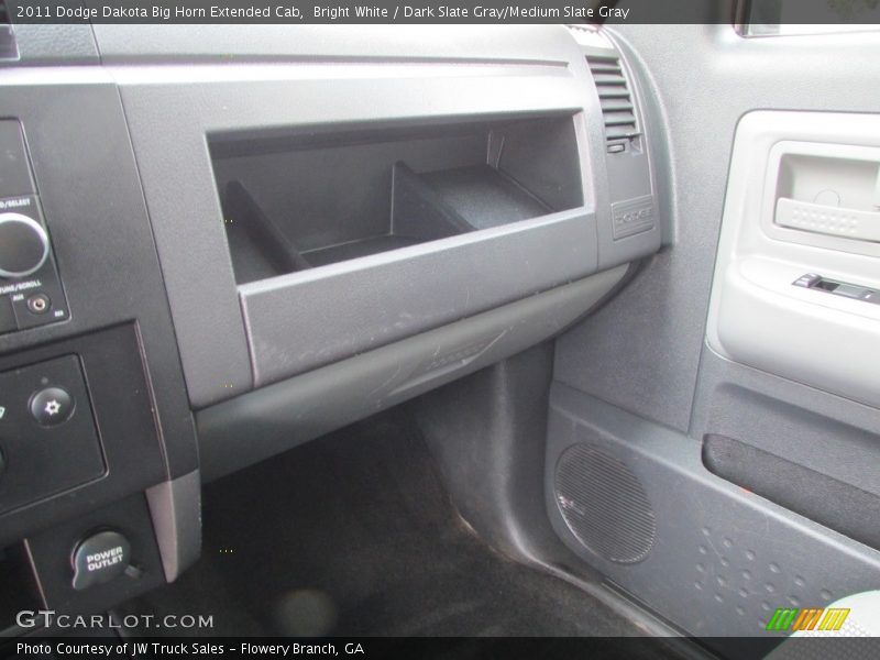 Bright White / Dark Slate Gray/Medium Slate Gray 2011 Dodge Dakota Big Horn Extended Cab