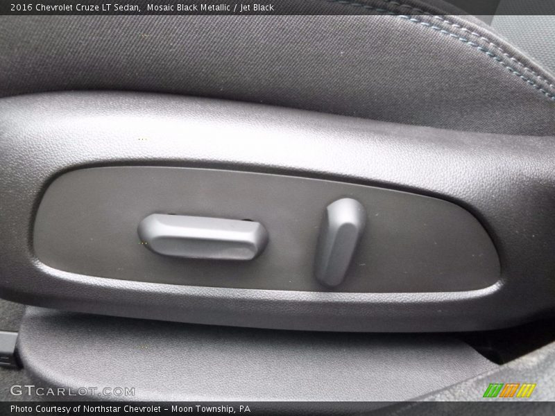Mosaic Black Metallic / Jet Black 2016 Chevrolet Cruze LT Sedan
