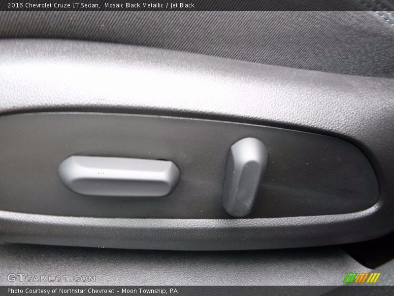 Mosaic Black Metallic / Jet Black 2016 Chevrolet Cruze LT Sedan