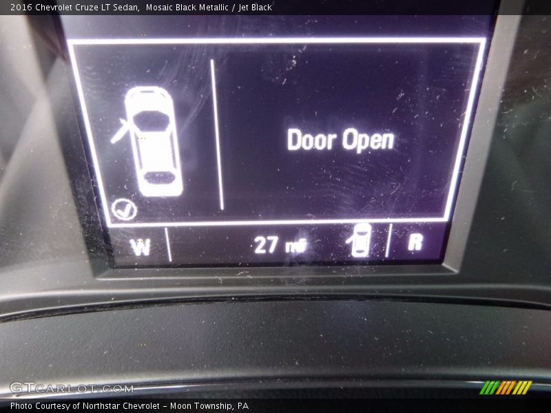Mosaic Black Metallic / Jet Black 2016 Chevrolet Cruze LT Sedan