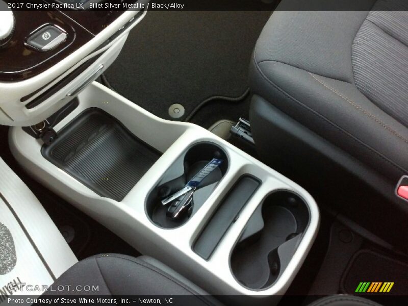 Billet Silver Metallic / Black/Alloy 2017 Chrysler Pacifica LX