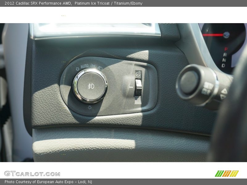 Platinum Ice Tricoat / Titanium/Ebony 2012 Cadillac SRX Performance AWD