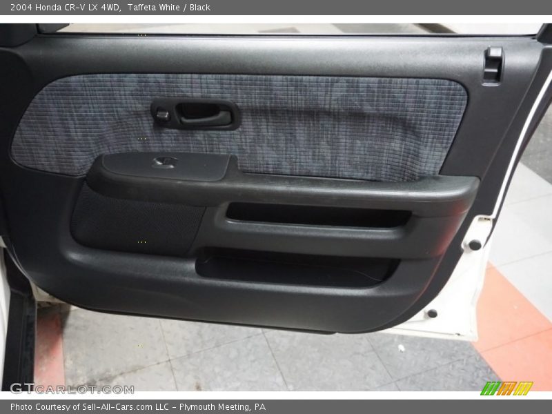 Taffeta White / Black 2004 Honda CR-V LX 4WD