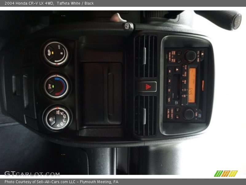 Taffeta White / Black 2004 Honda CR-V LX 4WD