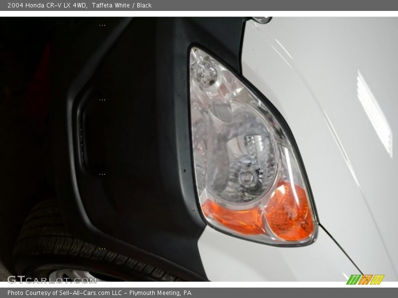 Taffeta White / Black 2004 Honda CR-V LX 4WD
