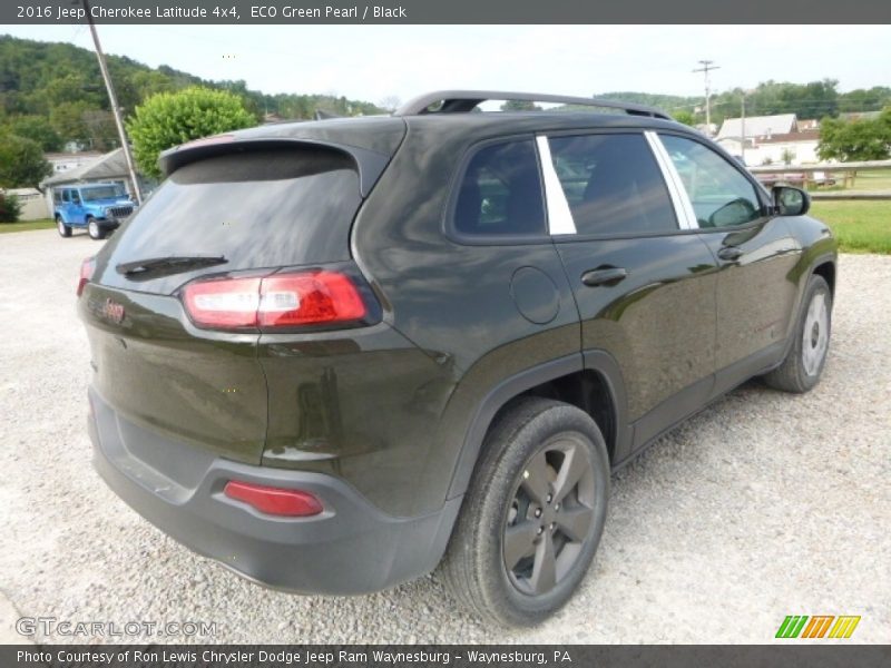 ECO Green Pearl / Black 2016 Jeep Cherokee Latitude 4x4