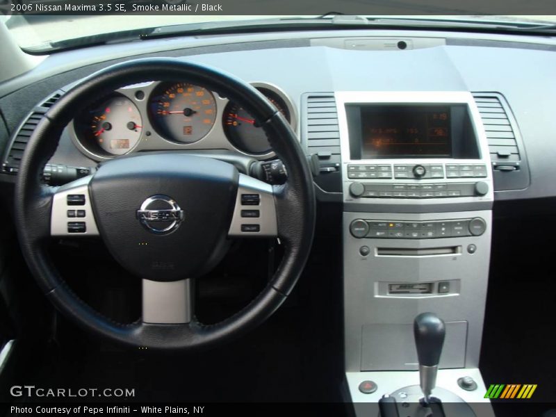 Smoke Metallic / Black 2006 Nissan Maxima 3.5 SE