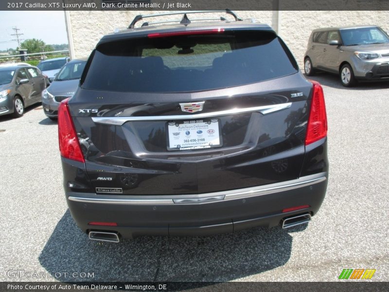 Dark Granite Metallic / Jet Black 2017 Cadillac XT5 Luxury AWD