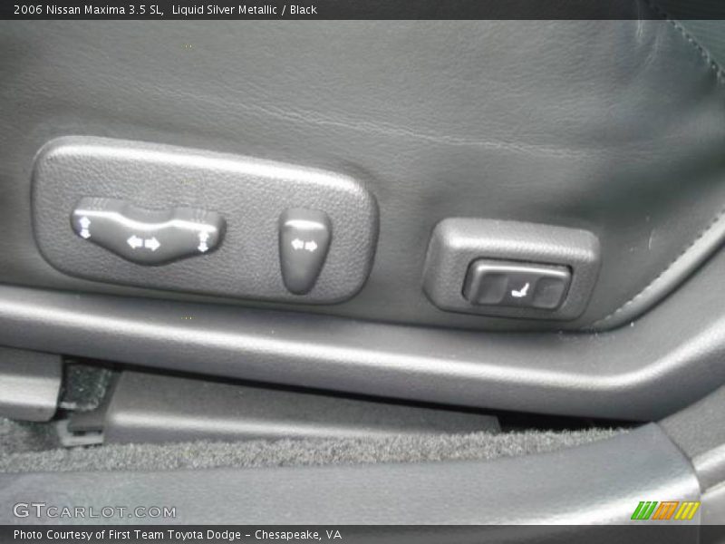 Liquid Silver Metallic / Black 2006 Nissan Maxima 3.5 SL