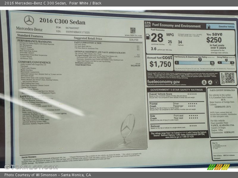 Polar White / Black 2016 Mercedes-Benz C 300 Sedan