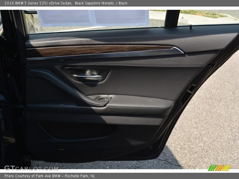 Black Sapphire Metallic / Black 2016 BMW 5 Series 535i xDrive Sedan