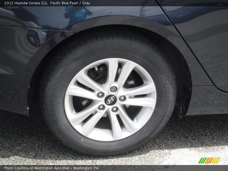 Pacific Blue Pearl / Gray 2013 Hyundai Sonata GLS