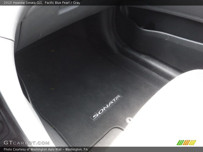 Pacific Blue Pearl / Gray 2013 Hyundai Sonata GLS