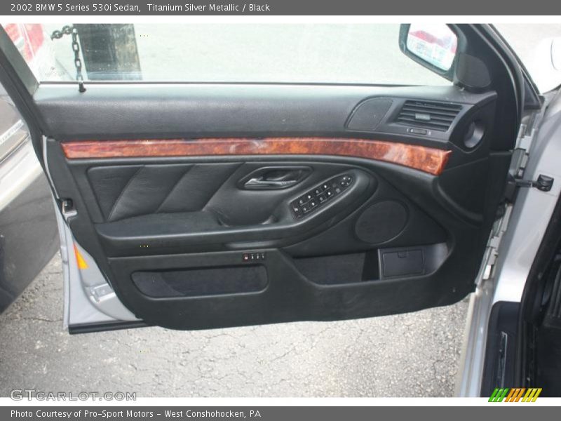 Titanium Silver Metallic / Black 2002 BMW 5 Series 530i Sedan