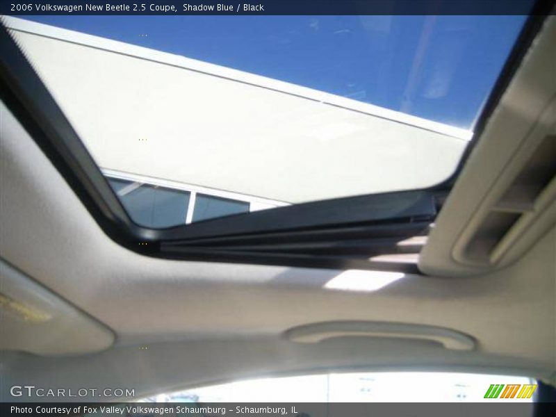 Shadow Blue / Black 2006 Volkswagen New Beetle 2.5 Coupe