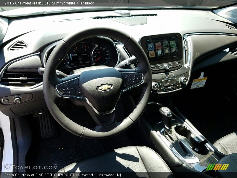 Summit White / Jet Black 2016 Chevrolet Malibu LT