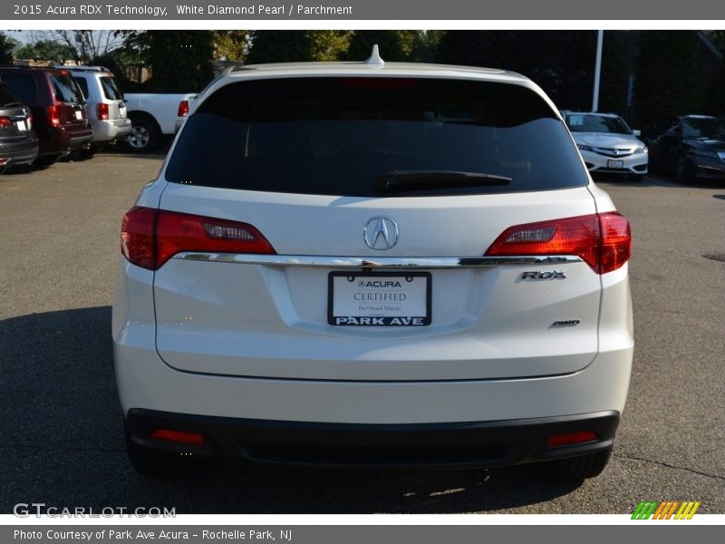White Diamond Pearl / Parchment 2015 Acura RDX Technology