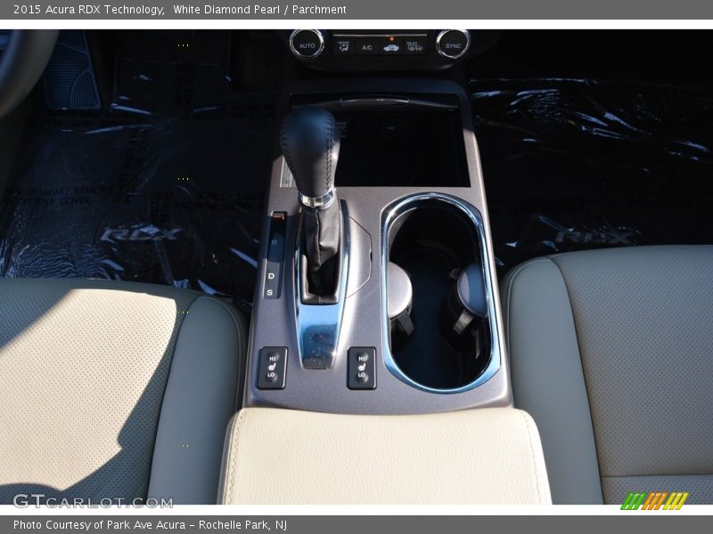 White Diamond Pearl / Parchment 2015 Acura RDX Technology