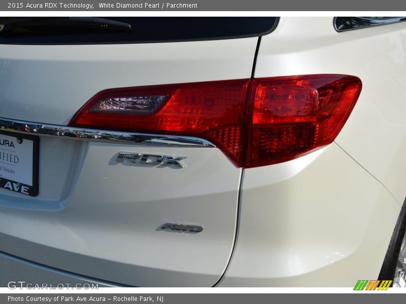 White Diamond Pearl / Parchment 2015 Acura RDX Technology