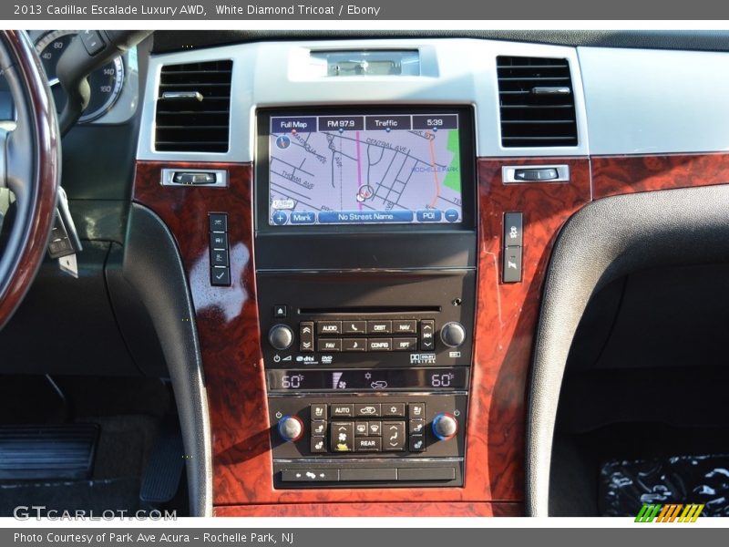 White Diamond Tricoat / Ebony 2013 Cadillac Escalade Luxury AWD