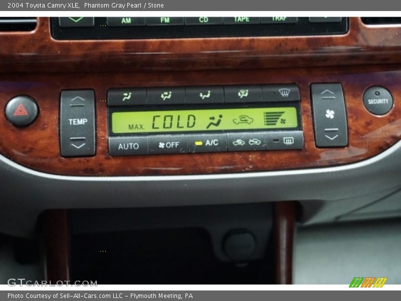 Phantom Gray Pearl / Stone 2004 Toyota Camry XLE