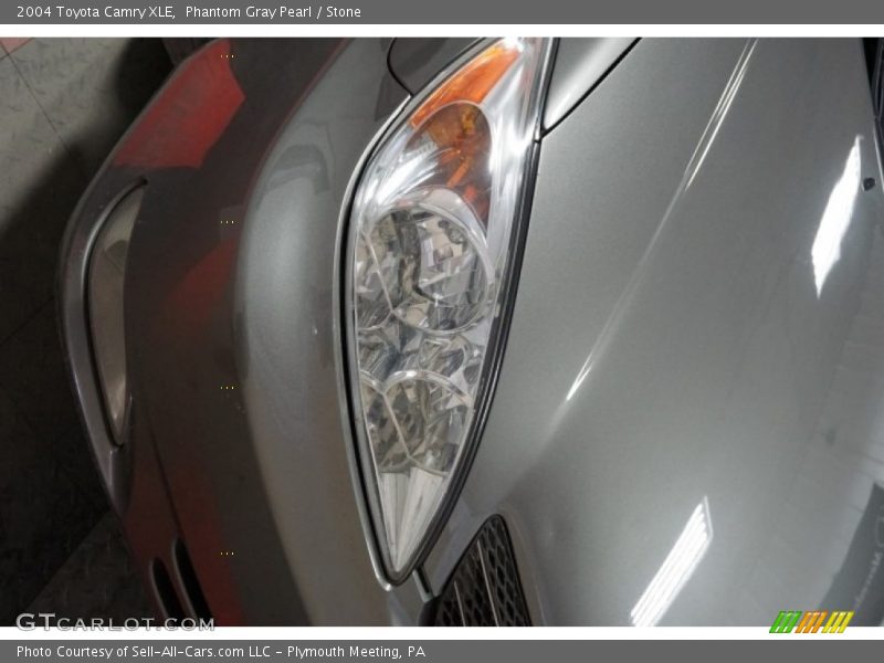 Phantom Gray Pearl / Stone 2004 Toyota Camry XLE