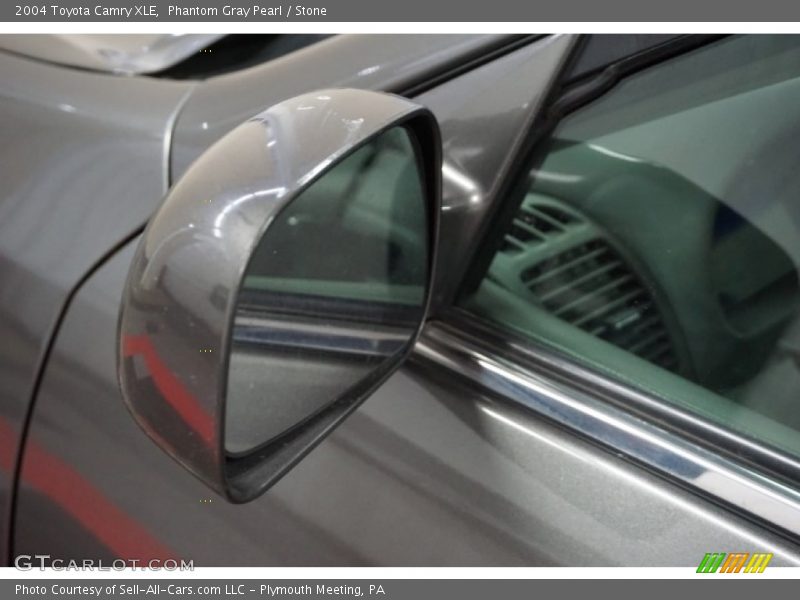 Phantom Gray Pearl / Stone 2004 Toyota Camry XLE