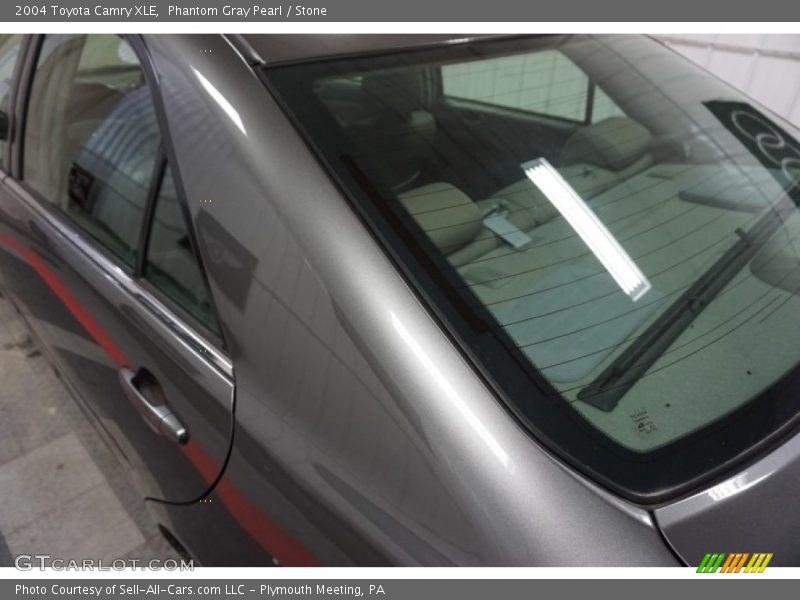 Phantom Gray Pearl / Stone 2004 Toyota Camry XLE