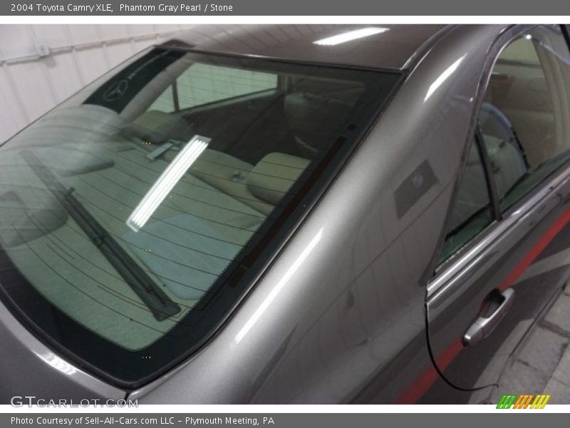 Phantom Gray Pearl / Stone 2004 Toyota Camry XLE