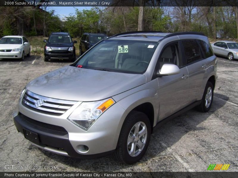 Majestic Silver Metallic / Grey 2008 Suzuki XL7 Luxury AWD