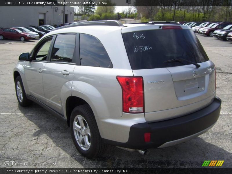 Majestic Silver Metallic / Grey 2008 Suzuki XL7 Luxury AWD