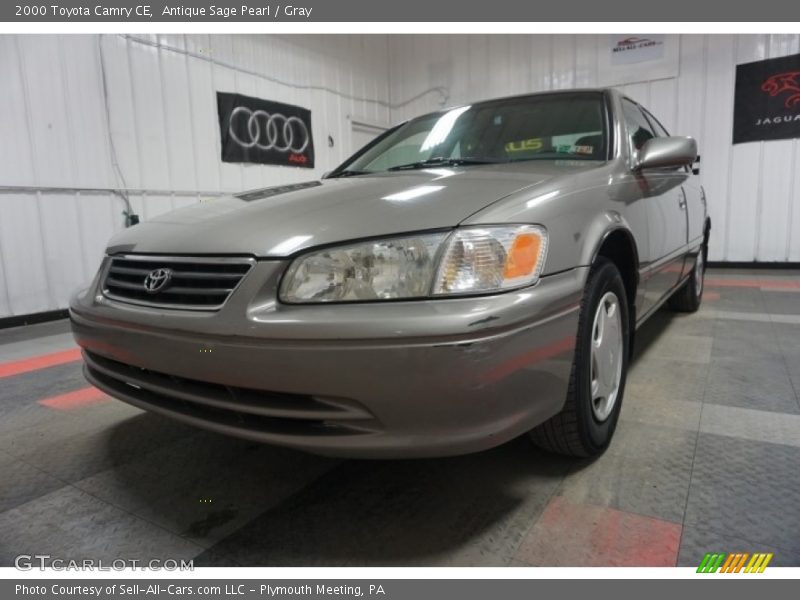 Antique Sage Pearl / Gray 2000 Toyota Camry CE